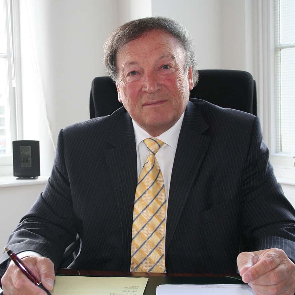 michiel-stevenson-obe michiel-stevenson-obe
